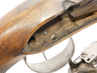 Lot 5 - Flintlock officer's pistol
