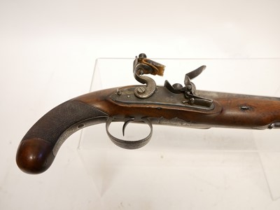 Lot 5 - Flintlock officer's pistol