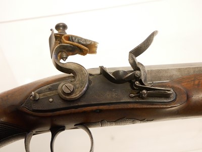 Lot 5 - Flintlock officer's pistol