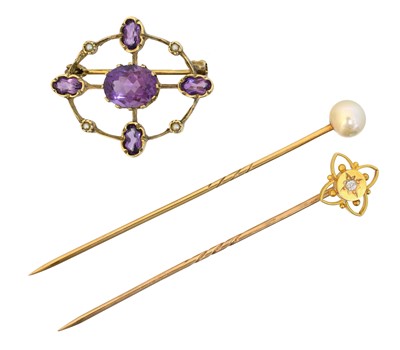 Lot 43 - A selection of jewellery