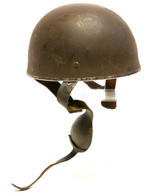 Lot 475 - British airborne forces paratrooper helmet