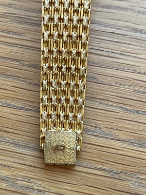 Lot 201 - An 18ct gold Piaget wristwatch