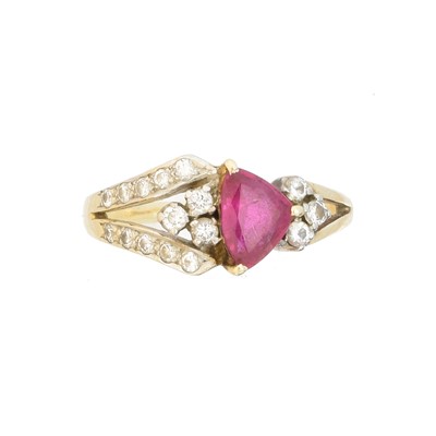 Lot 123 - A ruby and diamond dress ring