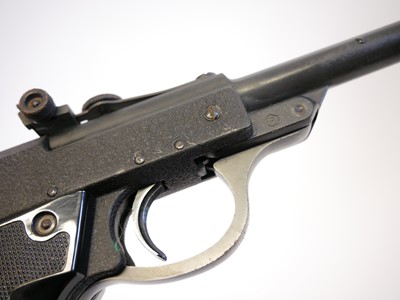 Lot 54 - Walther air pistol