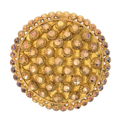 Lot 5 - A brooch