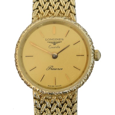 Lot 188 - A 9ct gold Longines Presence quartz wristwatch