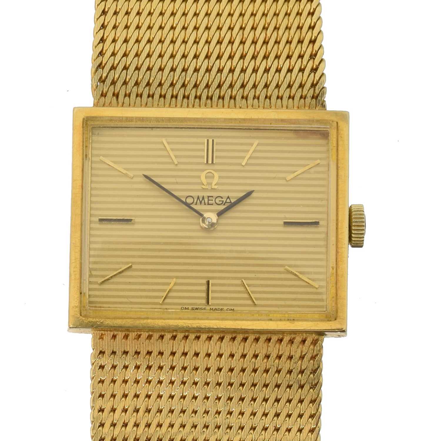 Lot 197 - An 18ct gold Omega wristwatch