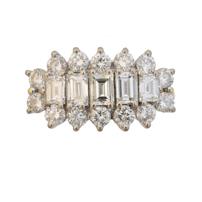 Lot 155 - An 18ct gold diamond cluster ring by Cropp & Farr