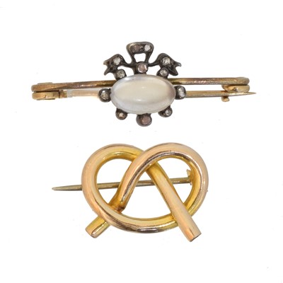 Lot 30 - Two Victorian brooches