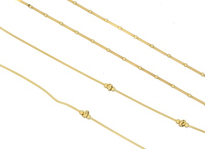 Lot 47 - Two chain necklaces