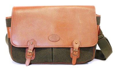Lot 294 - Whitehouse Cox shooting bag