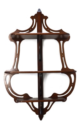 Lot 100 - Art Nouveau Style Wall Bracket