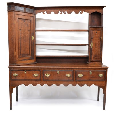Lot 369 - George III Oak Dresser