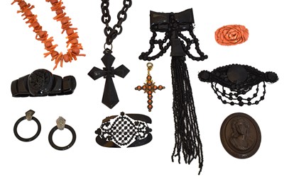 Lot 102 - A selection of jet and coral jewellery