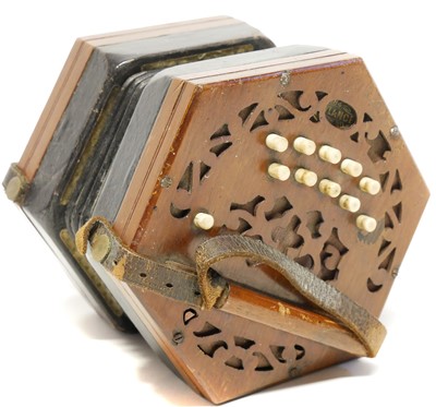 Lot 72 - Roylance 21 key concertina