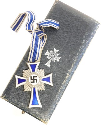 Lot 522 - Third Reich Mother's cross