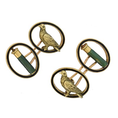 Lot 169 - A pair of early 20th century 18ct gold French enamel cufflinks