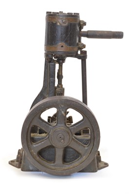 Lot 15 - Vertical Steam Engine