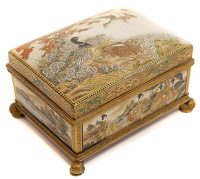 Lot 190 - Japanese Satsuma box retailed by Nicholas Haydon N.Y.C