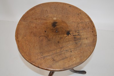 Lot 345 - George III Oak Tripod Wine Table