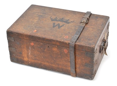 Lot 252 - Early 20th Century Travel Trunk
