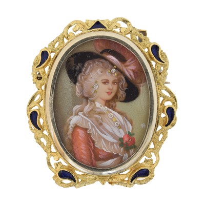 Lot 23 - An 18ct gold enamel miniature brooch