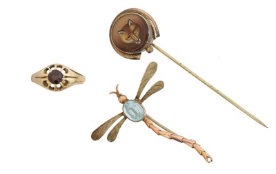 Lot 42 - A selection of jewellery