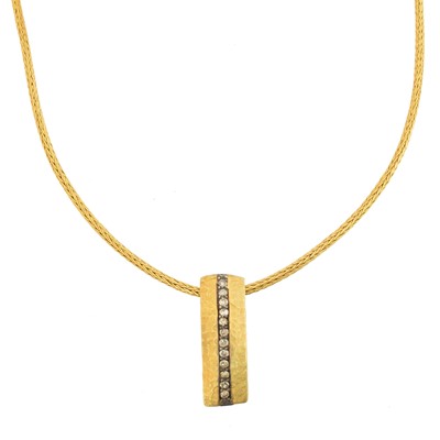 Lot 82 - A diamond pendant