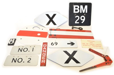 Lot 10 - Selection Of Railwayana