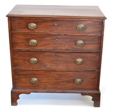 Lot 279 - George III Mahogany Chest of Drawers