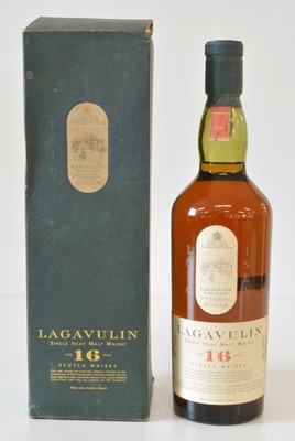 Lot 98 - Lagavulin 16 YO 1980’s