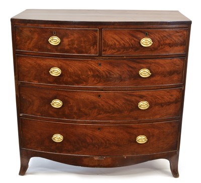 Lot 252 - George III Mahogany Bow Fronted Chest of Drawers