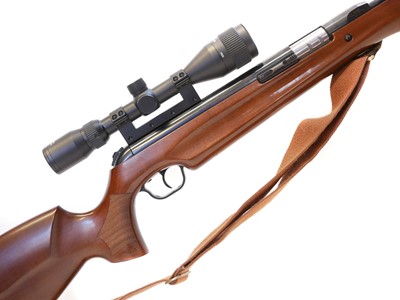 Lot 153 - Walther LGU .177 air rifle