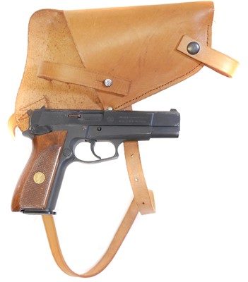 Lot 364 - Browning Umarex 8mm blank firing pistol SPECIAL LICENCE REQUIRED