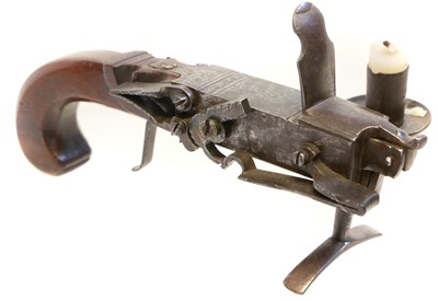 Lot 22 - Flintlock tinder lighter