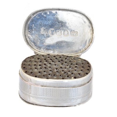 Lot 53 - A George III silver nutmeg grater