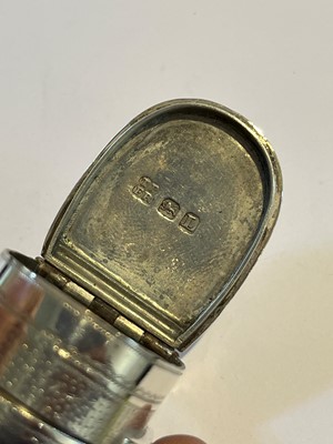 Lot 53 - A George III silver nutmeg grater