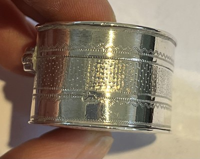 Lot 53 - A George III silver nutmeg grater