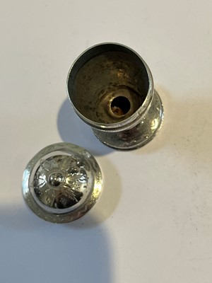 Lot 58 - A George III silver nutmeg grater