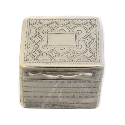 Lot 64 - A George IV silver nutmeg grater