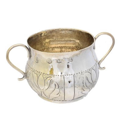 Lot 32 - A James II silver porringer