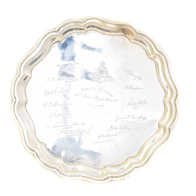 Lot 100 - A George V silver salver