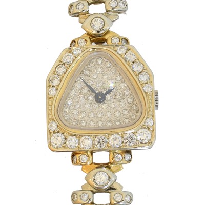 Lot 274 - An 18ct gold diamond manual wind cocktail watch