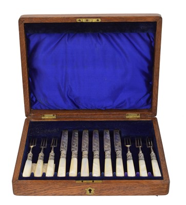 Lot 109 - An Edward VII cased silver mother of pearl handled fish set