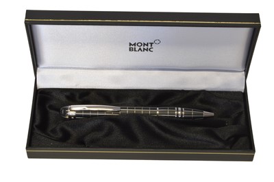 Lot 42 - Montblanc StarWalker ballpoint pen