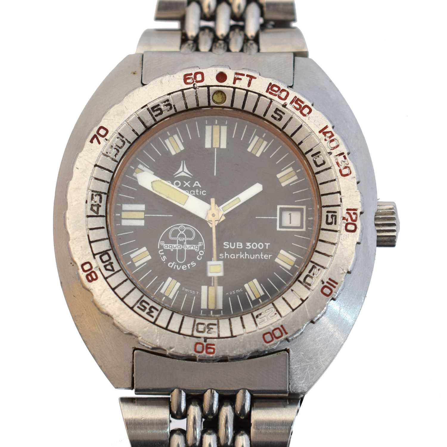 Lot 186 - A 1970s Doxa 'Sub 300T Sharkhunter US Aqualung' automatic calendar wristwatch