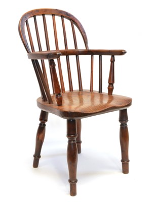 Lot 287 - Childrens Yew and Elm Windsor Chair