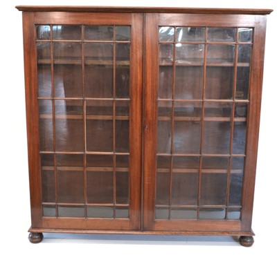 Lot 250 - Victorian mahogany bookcase