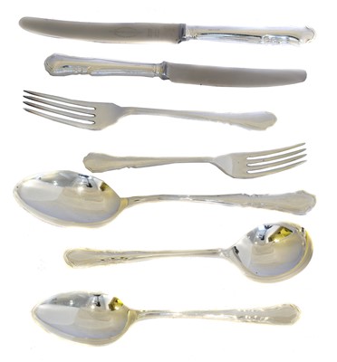 Lot 139 - An Elizabeth II silver 50 piece canteen