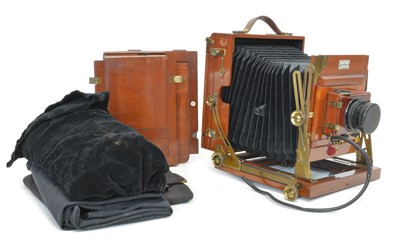 Lot 219 - Sanderson, London half plate field camera